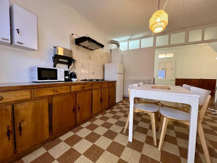 La Maison De Jean-Pierre  Devecey Extérieur photo
